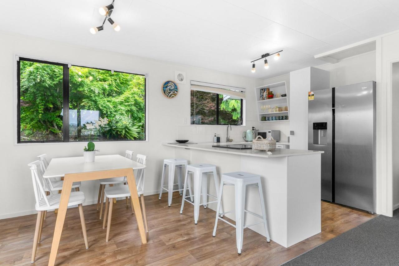 Sunrise Point - Snells Beach Holiday Home エクステリア 写真