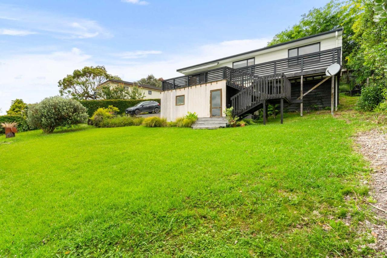 Sunrise Point - Snells Beach Holiday Home エクステリア 写真
