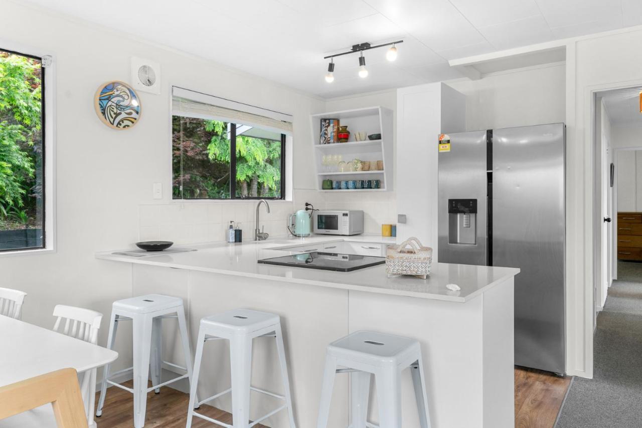 Sunrise Point - Snells Beach Holiday Home エクステリア 写真